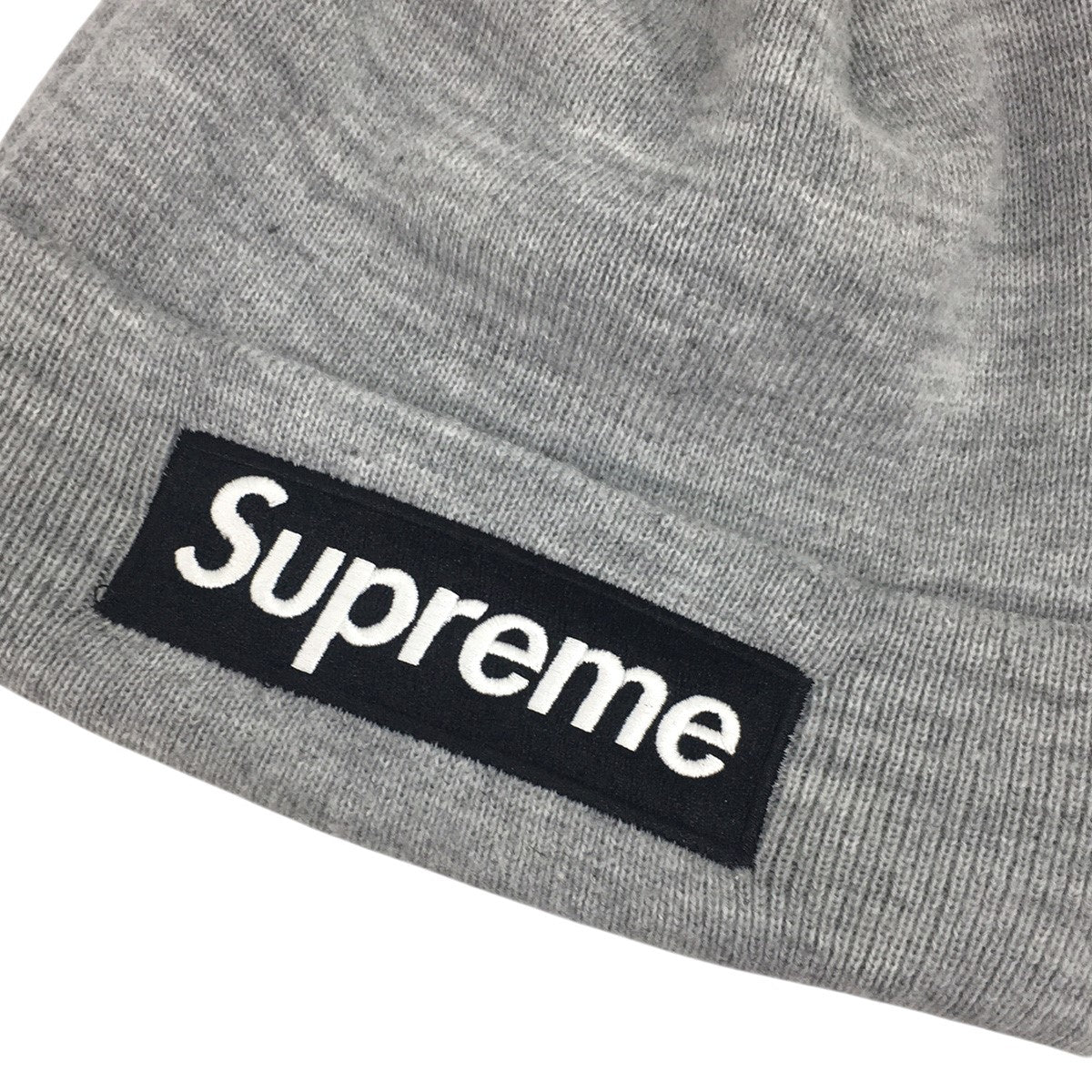 Supreme×New Era 22AW ×NEW ERA Box Logo Beanieニューエラ ボックスロゴ ビーニー ニット帽 帽子 グレー ニットキャップ 古着・中古-2枚目のアイテム画像