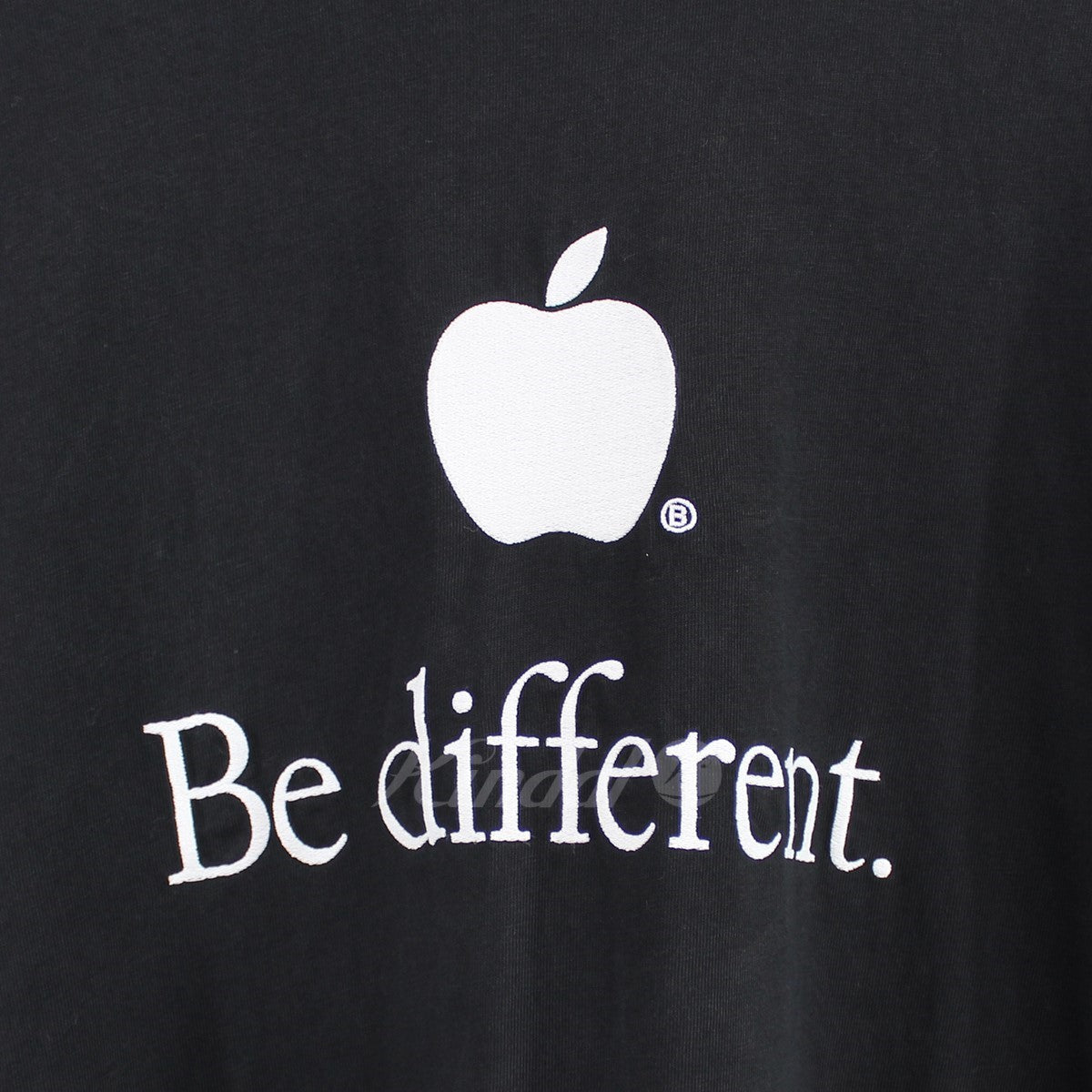BALENCIAGA 22AW デムナ期 Be different Apple 刺繍アップル ロゴ オーバーサイズ Vintage ヴィンテージ ダメージ 加工 Tシャツ 古着・中古-2枚目のアイテム画像