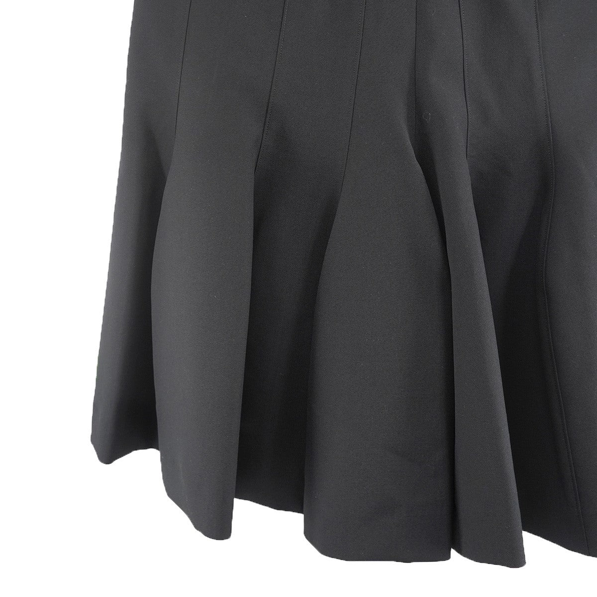 COMME des GARCONS HOMME PLUS 25SS 「Hope， a bit of light」ウールサテン ワイドショーツ ハーフパンツ 古着・中古-3枚目のアイテム画像