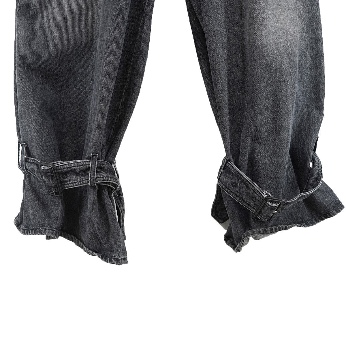 J．W．ANDERSON(ジョナサンウィリアムアンダーソン) 25SS Buckled-cuff