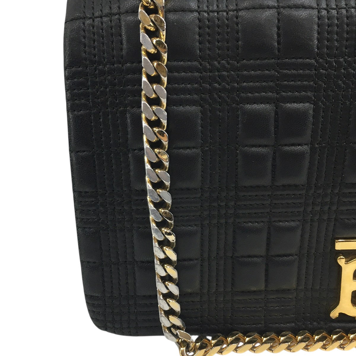 BURBERRY リカルド期 Medium Quilted Lola Bagミディアム キルテッド ローラバッグ チェーン ロゴ 鞄 古着・中古-6枚目のアイテム画像