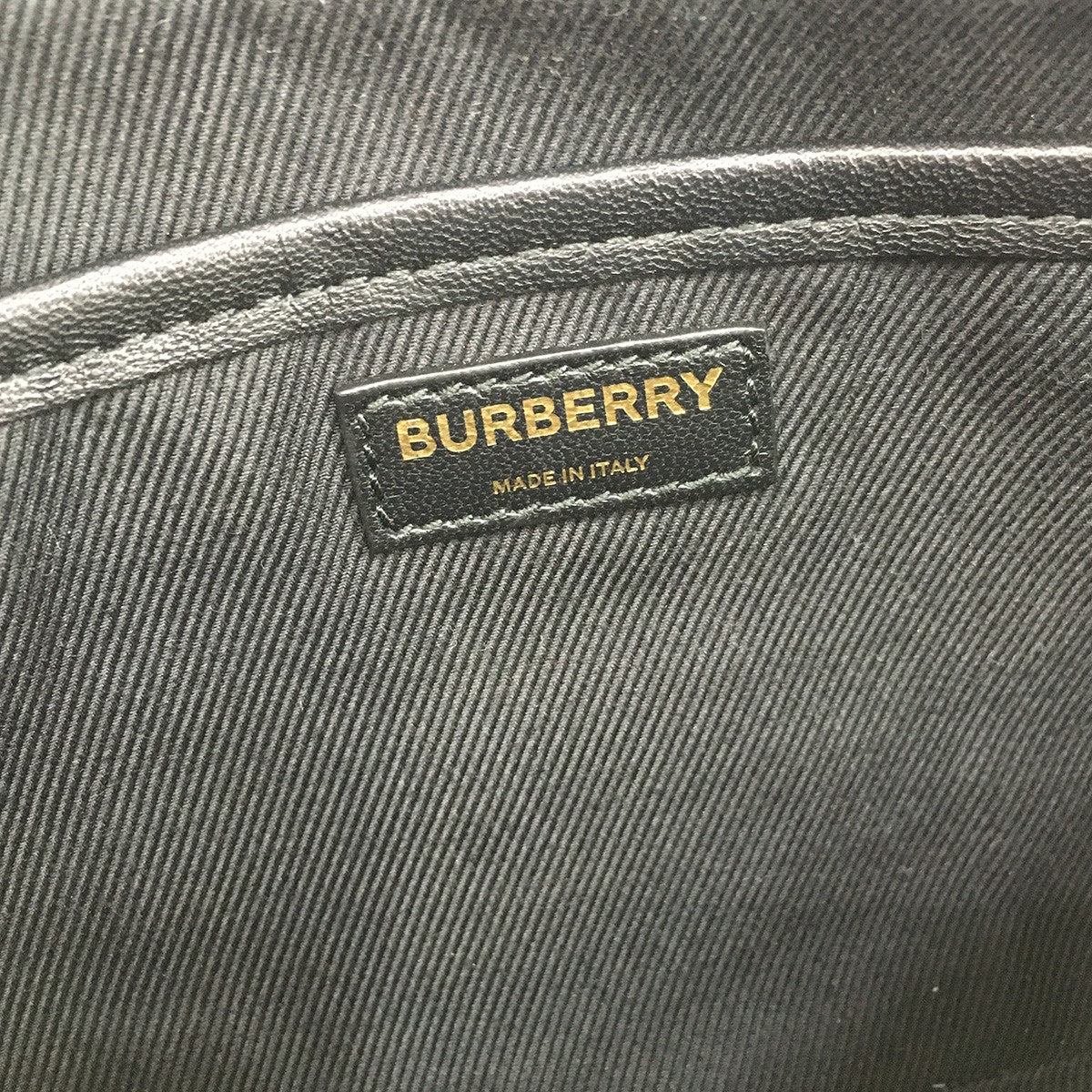 BURBERRY リカルド期 Small Lola Camera Bagキルティング TB ロゴ チェーン ショルダーバッグ 鞄 古着・中古-7枚目のアイテム画像