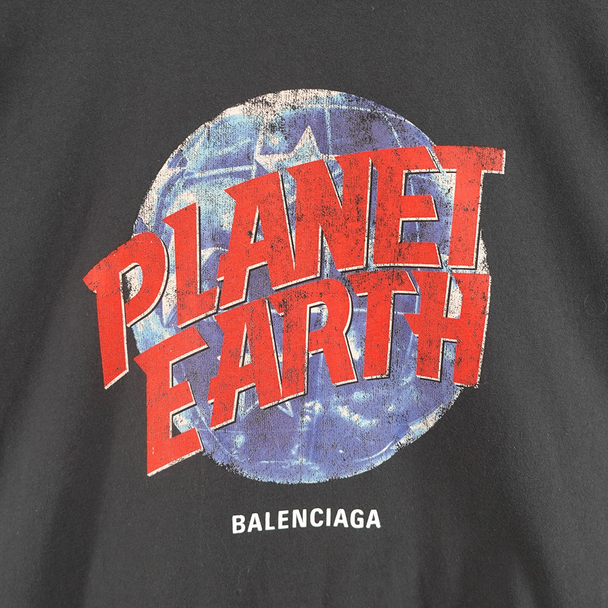 BALENCIAGA 24AW デムナ期 Planet Earth T-Shirt Oversized ロゴVintage ヴィンテージ ダメージ 加工 オーバーサイズ Tシャツ 古着・中古-2枚目のアイテム画像