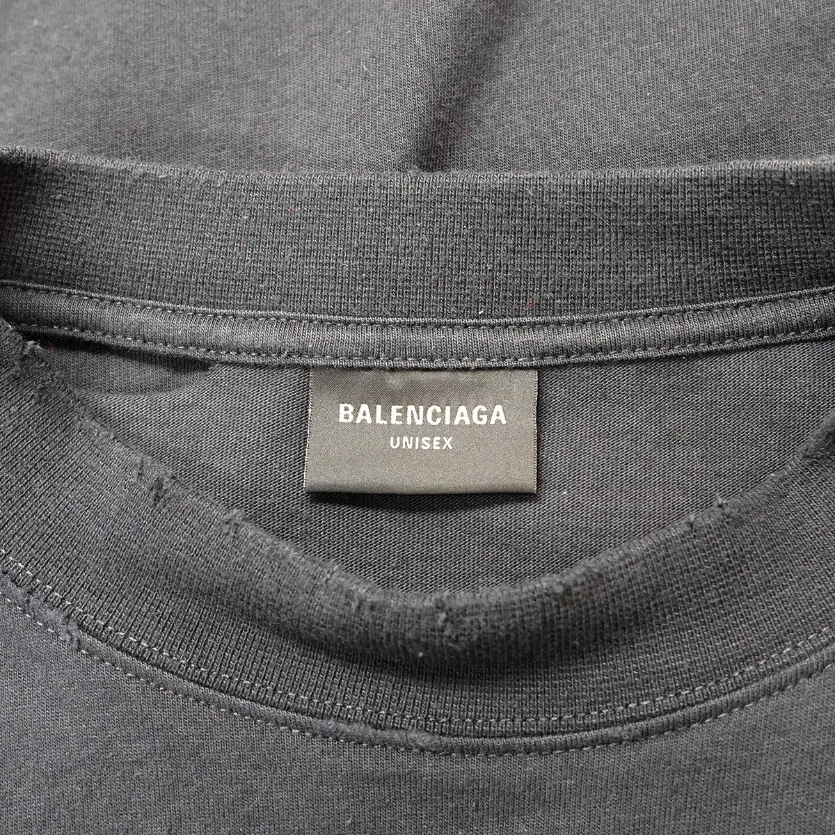 BALENCIAGA 24AW デムナ期 Planet Earth T-Shirt Oversized ロゴVintage ヴィンテージ ダメージ 加工 オーバーサイズ Tシャツ 古着・中古-6枚目のアイテム画像