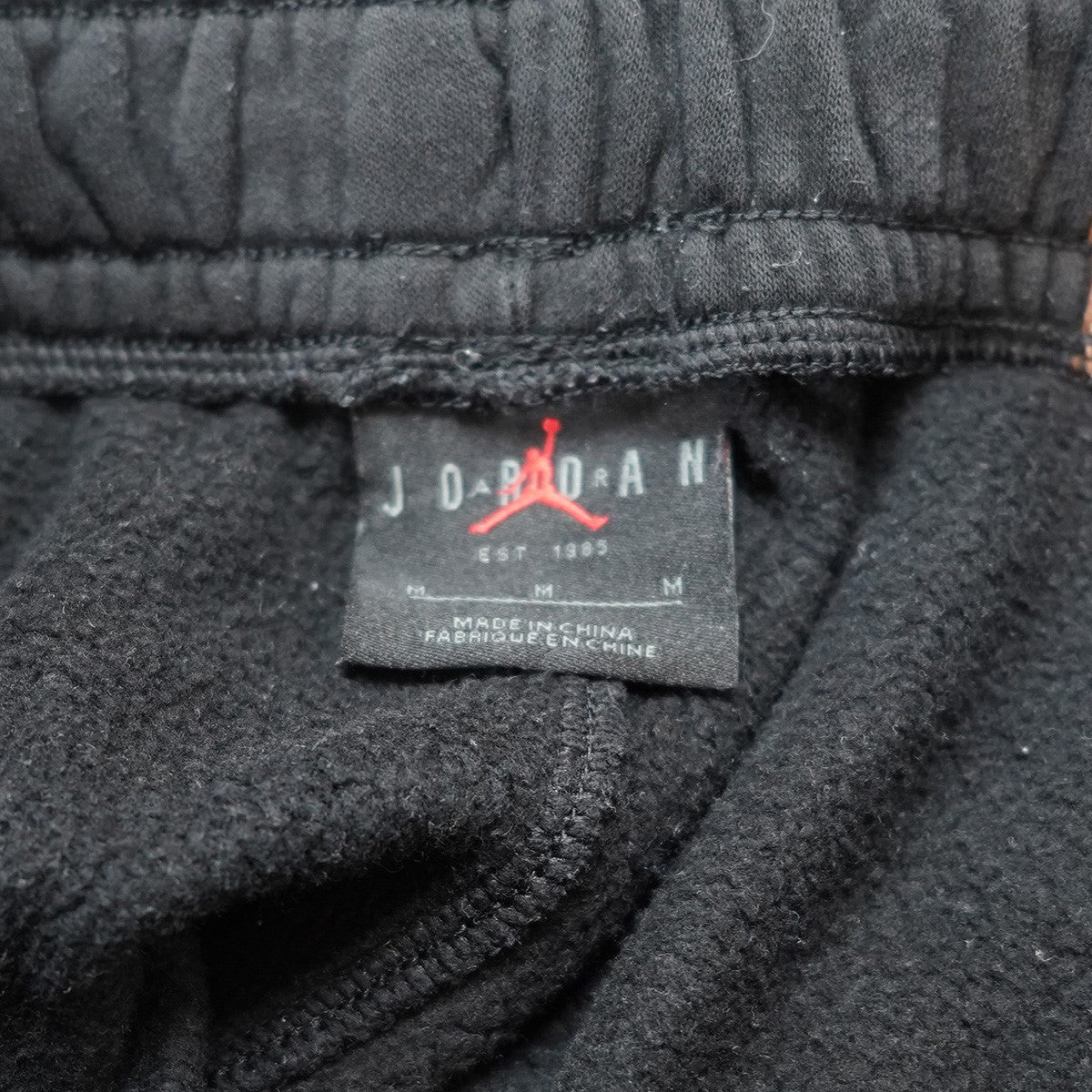 Jordan Essentials Printed Fleece Pantsエッセンシャル ジョーダン イージー スウェットパンツ