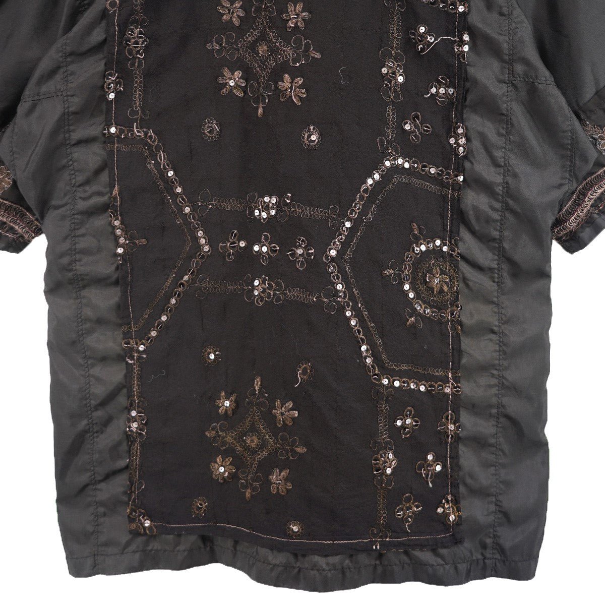 JUNYA WATANABE COMME des GARCONS 05AW Archive Old フォークロア期スパンコール装飾 ヘンリーネック ポリプルオーバー刺繍シャツ 古着・中古-6枚目のアイテム画像