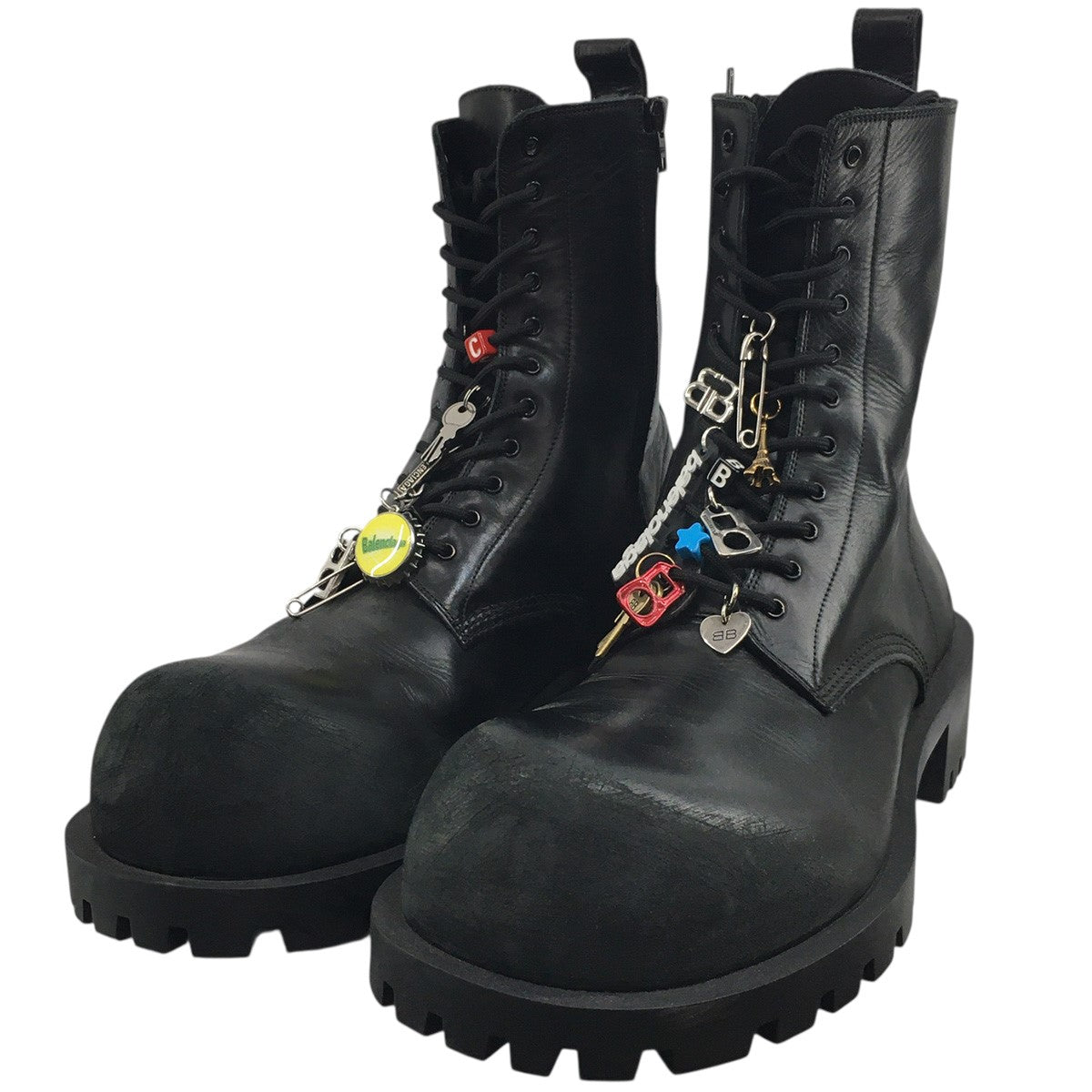 BALENCIAGA デムナ期 24AW Hummer Lace-Up Bootie チャーム付きVintage ヴィンテージ加工 ボリュームソール ハマー サイドジップ レザー ブーツ 靴 古着・中古-1枚目のアイテム画像