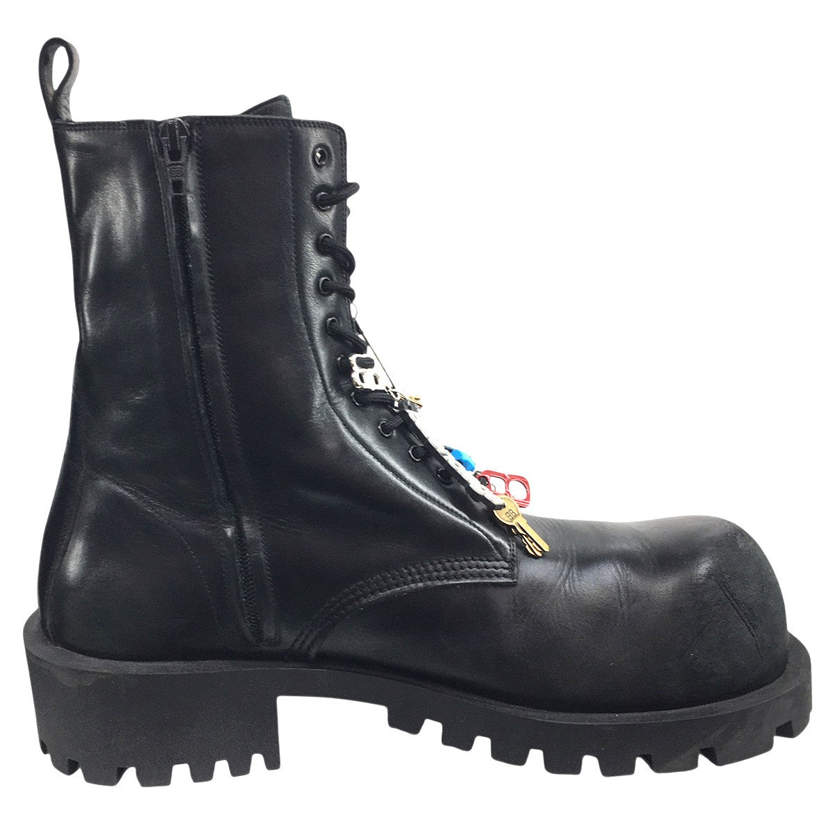 BALENCIAGA デムナ期 24AW Hummer Lace-Up Bootie チャーム付きVintage ヴィンテージ加工 ボリュームソール ハマー サイドジップ レザー ブーツ 靴 古着・中古-6枚目のアイテム画像