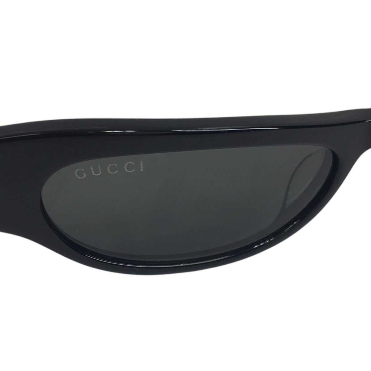 GUCCI(グッチ) 24SS ナロー キャットアイ サングラス GG1635S 定価