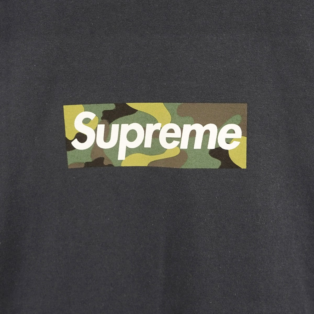 Supreme 23AW Box Logo Teeカモ 迷彩 ボックスロゴ Tシャツ 古着・中古-2枚目のアイテム画像
