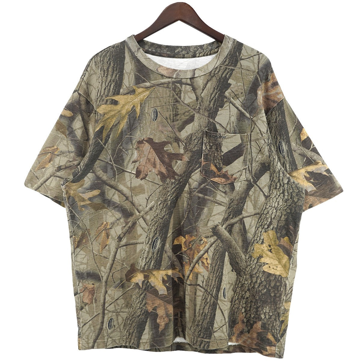 26SS S／S Pocket Tee Realtree Hardwoods CamoS／S ロゴ ポケットTシャツ