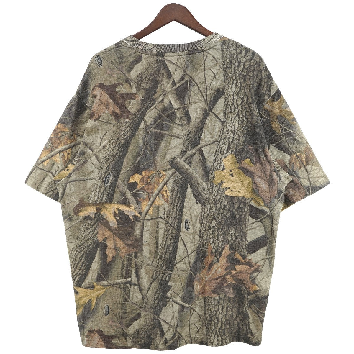 26SS S／S Pocket Tee Realtree Hardwoods CamoS／S ロゴ ポケットTシャツ