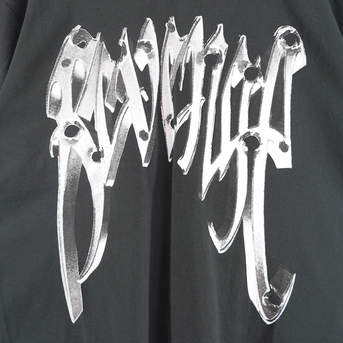 REVENGE 23SS Bullet T-shirt ヘヴィメタル調 バレット 弾痕 ロゴグラフィック スカル バック プリント オーバーサイズ ボックスシルエット 半袖 Tシャツ 古着・中古-3枚目のアイテム画像