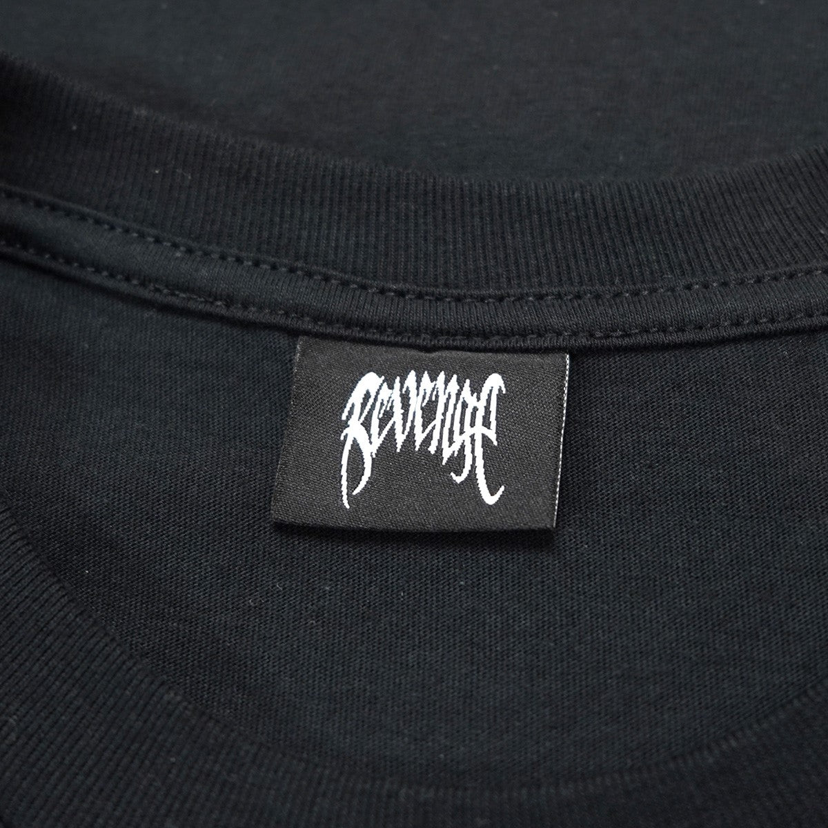 REVENGE 23SS Bones T-shirt ガーメントダイ 製品染め 加工 ボーン 骨 ロゴグラフィック スカル バック プリント オーバーサイズ ボックスシルエット 半袖 Tシャツ 古着・中古-5枚目のアイテム画像