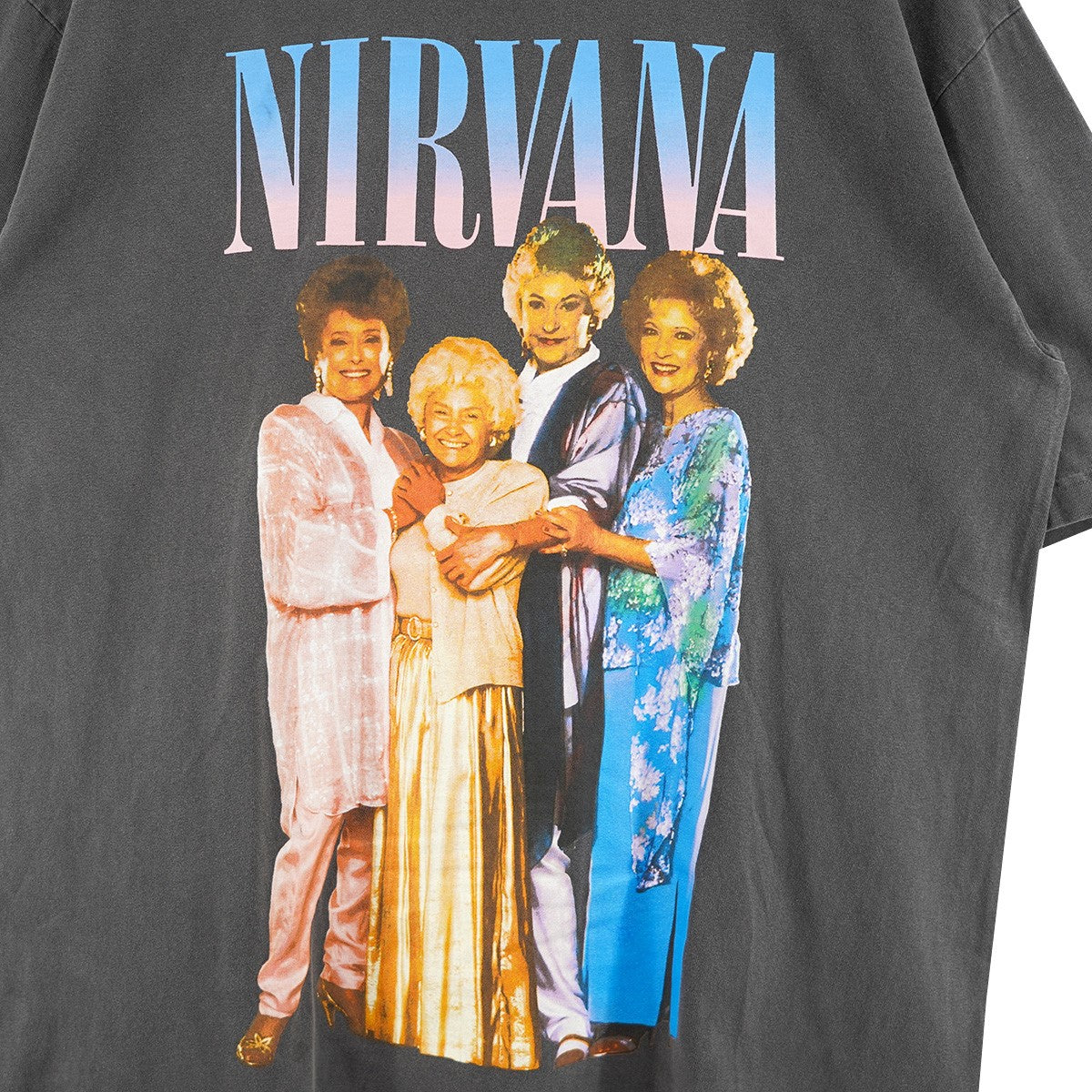 25SS Nirvana Girl T-Shirt ヴィンテージ Vintage フェード 加工ニルヴァーナ ゴールデン ガールズ ロゴ バックプリント ボックスシルエット 半袖 Tシャツ