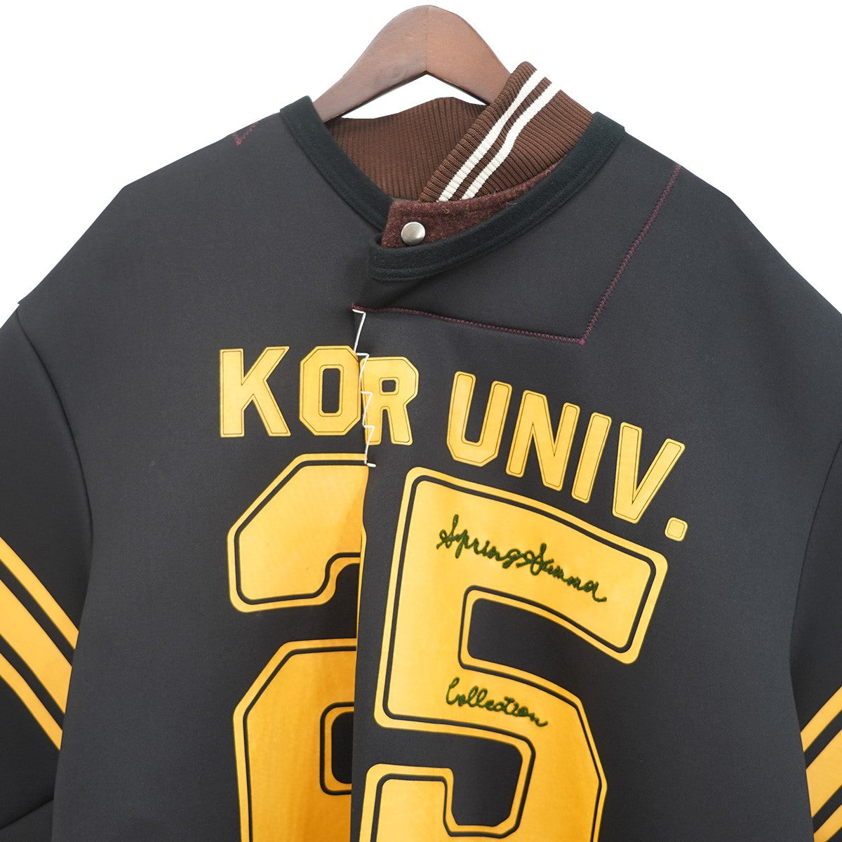 25SS OVERSIZED FOOTBALL TOPS Pe ダンボール ドッキング 折り畳み構造 KOR UNIV． 25カレッジロゴ プリント オーバーサイズ フットボール Tシャツ