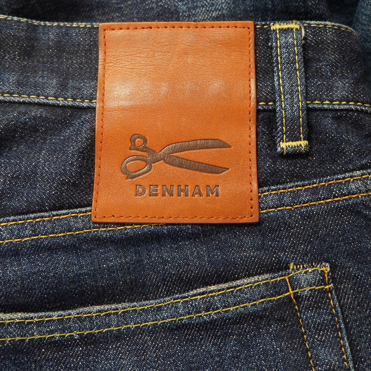 24SS DEAN MIJ KENDO DARK 復刻モデル Vintage ウォッシュ エイジング加工ハンコ風織ネーム 茶革パッチ ハサミロゴ 刺繍 ハチノス ジーンズ ストレート デニム パンツ