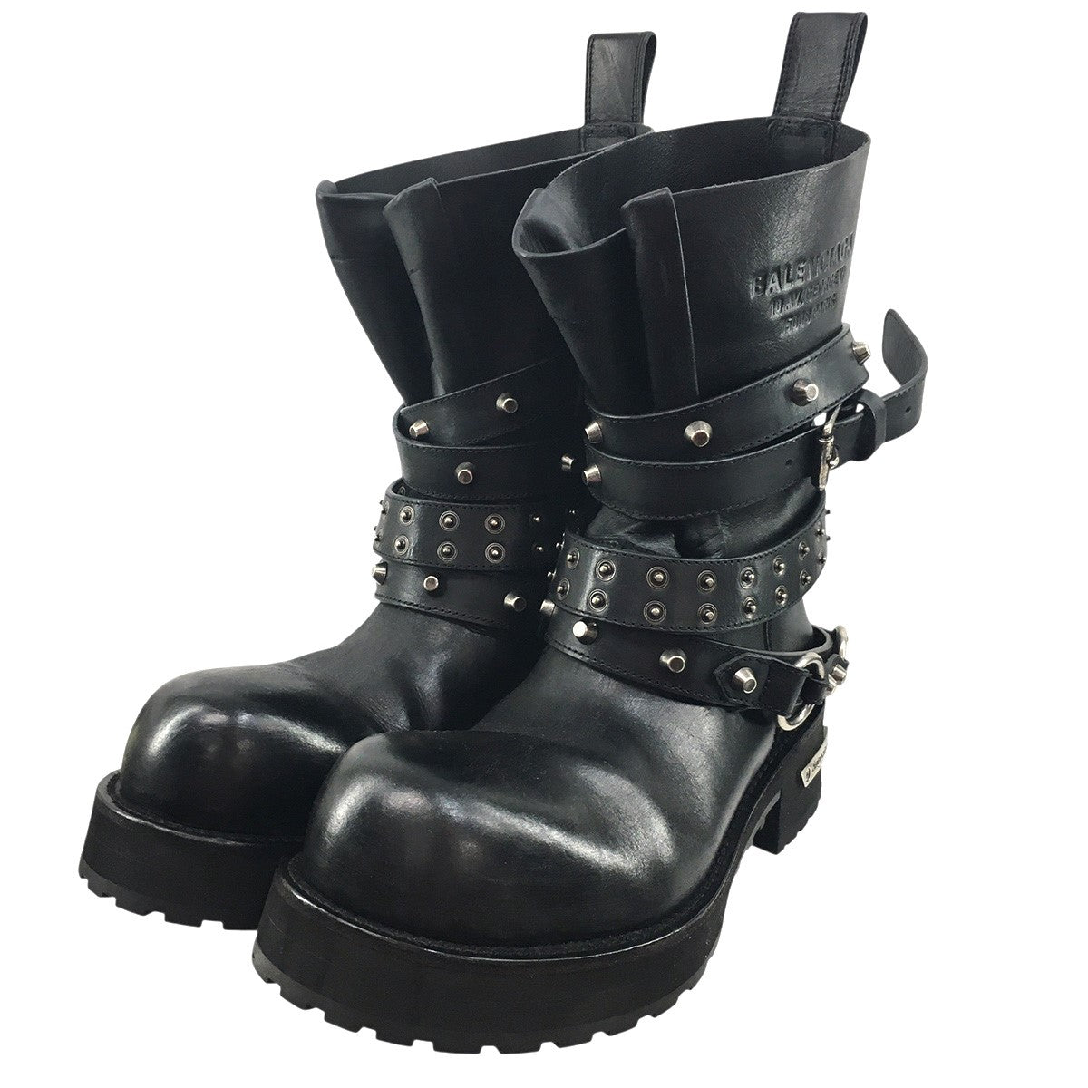 VENOM CITY BOOTIE ブラック Worn-out カーフスキンスタッズ ヴェノム ベルテッド ロゴ ブーツ