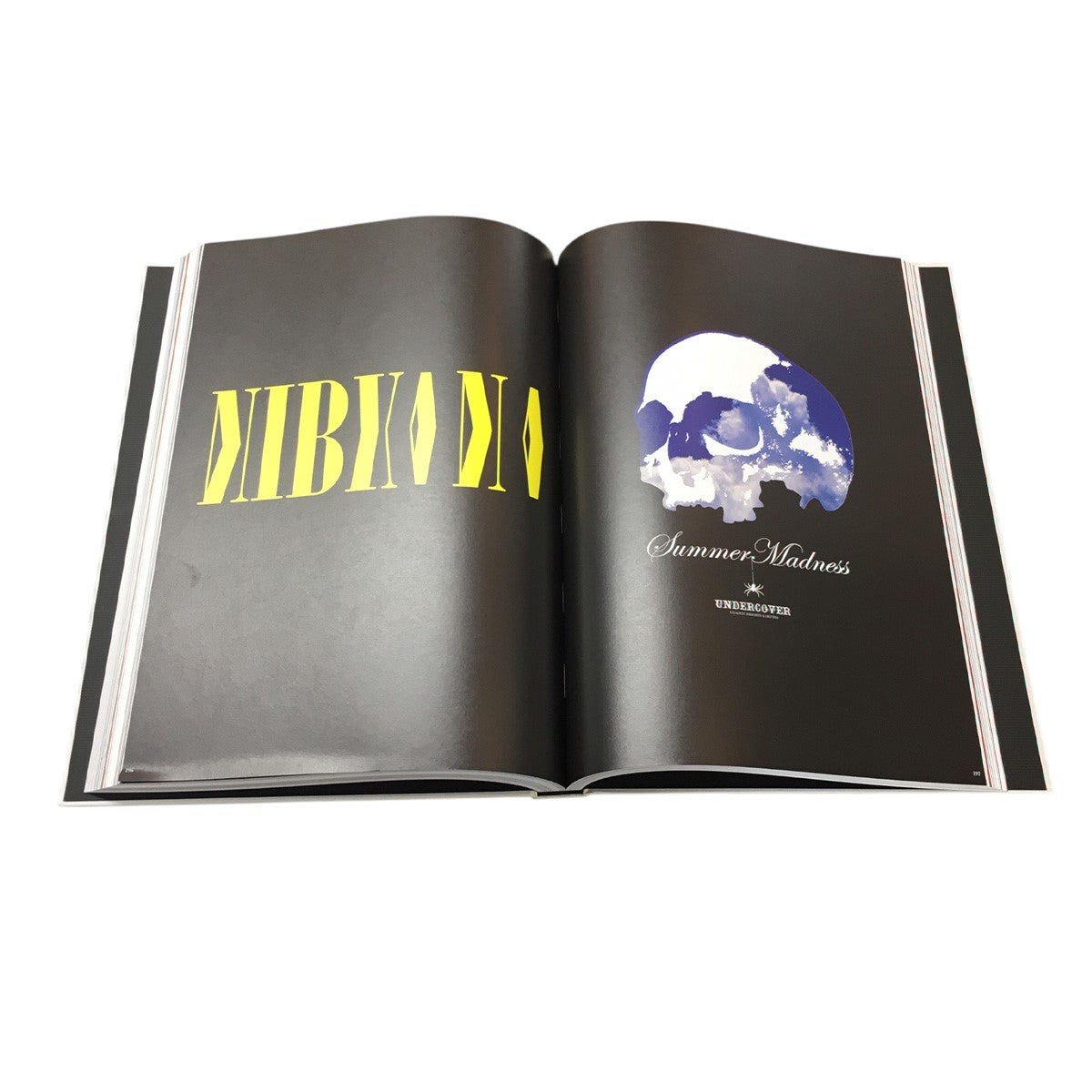 14年9月発売 TGRAPHICS 1990-2014 HISTORY OF UNDERCOVER T GRAPHICSTシャツ グラフィック 数量限定 アートブック 本