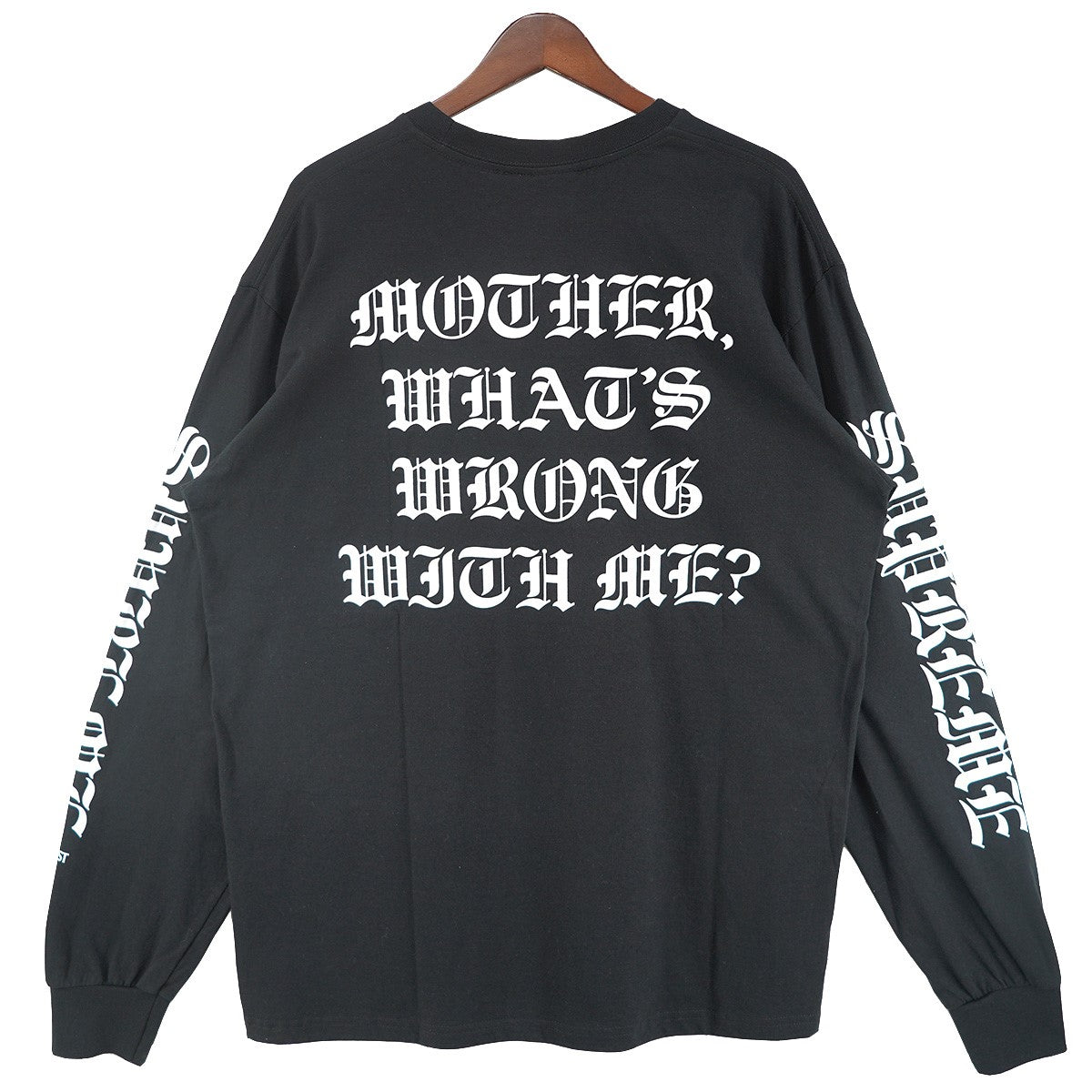 25AW The Exorcist Mother L／S Tee 楳図かずお リーガン・マクニールエクソシスト オールドイングリッシュ フレーズ ロゴ 袖プリント 長袖 ロングスリーブ ロンT