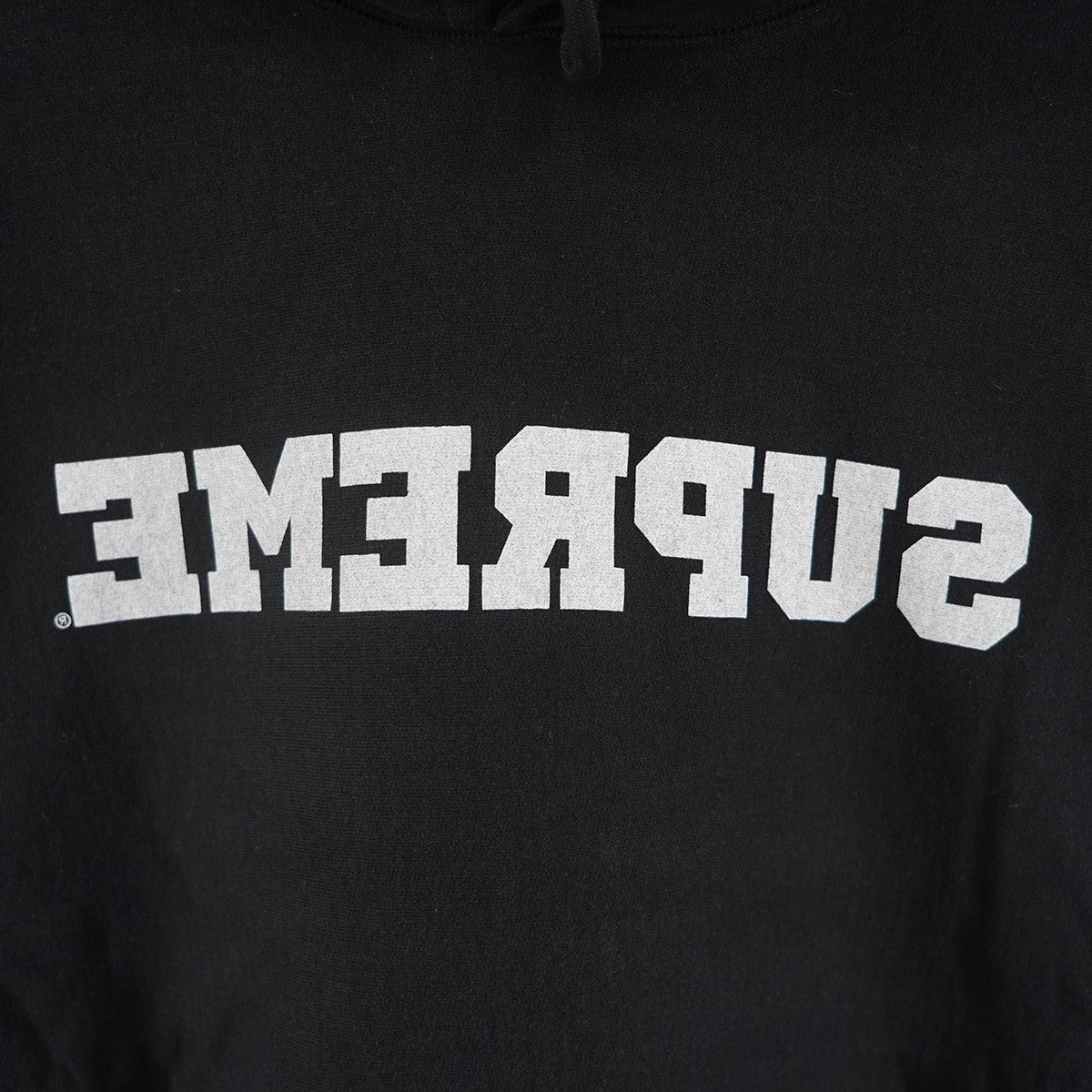 Supreme 25SS Reverse Hooded Sweatshirtリバース ロゴ フーデッドスウェットシャツ パーカー 古着・中古-3枚目のアイテム画像