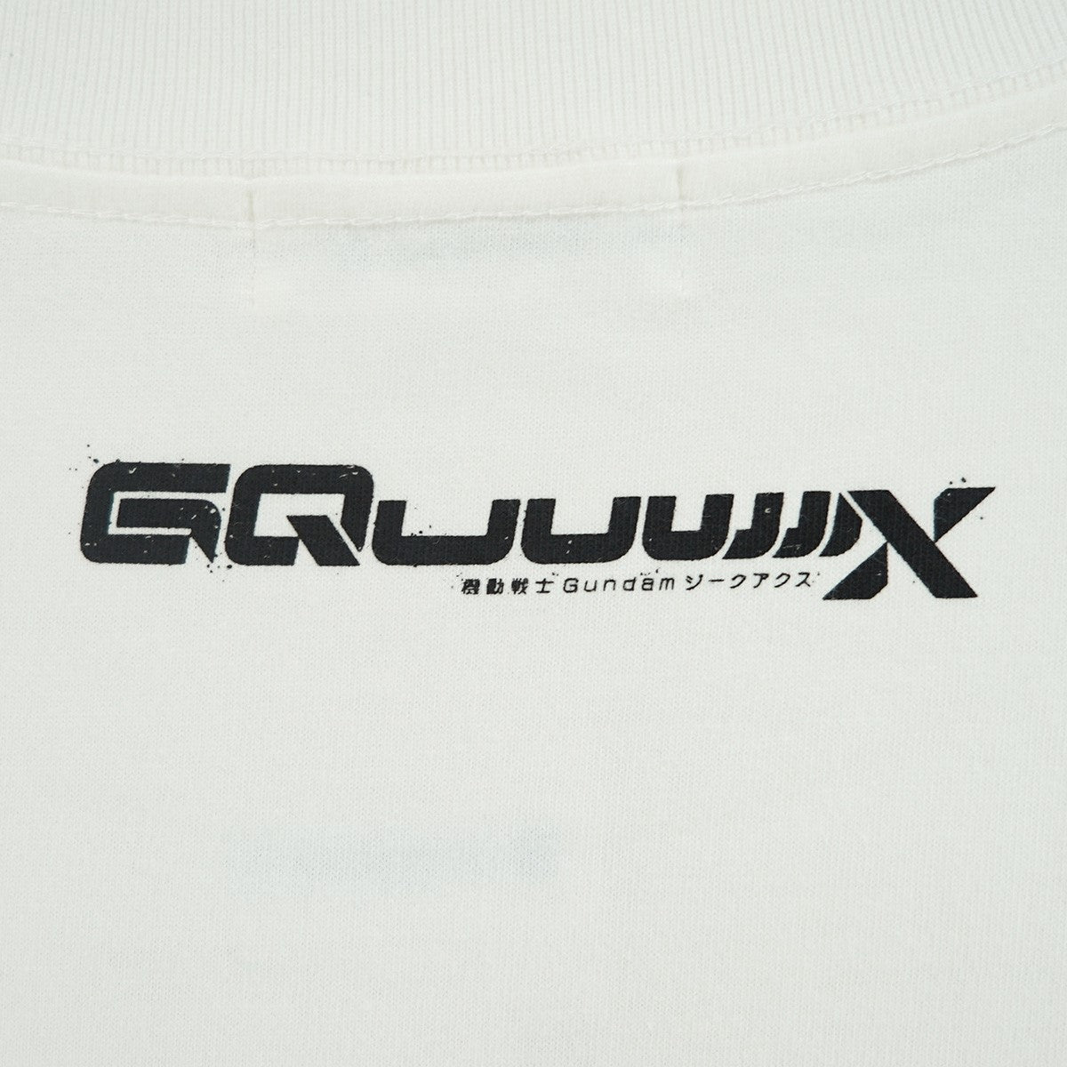 25SS 機動戦士Gundam GQuuuuuuX MS柄  RED GUNDAMジークアクス ガンダム モビルスーツ 鉄球 タイポグラフィ ロゴ ピスネーム Tシャツ