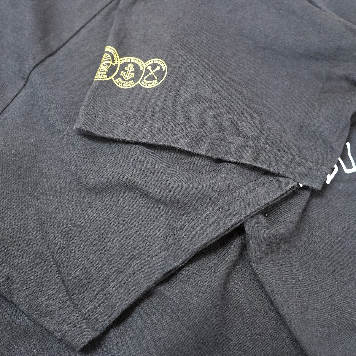 06〜07s INTERNATHIONAL STUSSY TRIBE KUKRI T-SHIRT／Tribe World Wideトライブ ククリナイフ アロー 矢 ロゴ 袖プリント 半袖 Tシャツ