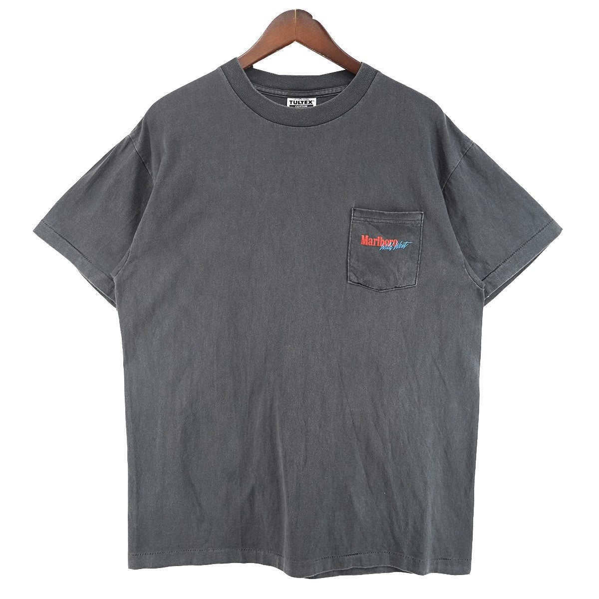 Marlboro Man ／ Wild West Collectionワイルド・ウェスト カウボーイ ホース 馬 ロゴ グラフィック ポケット 半袖 Tシャツ
