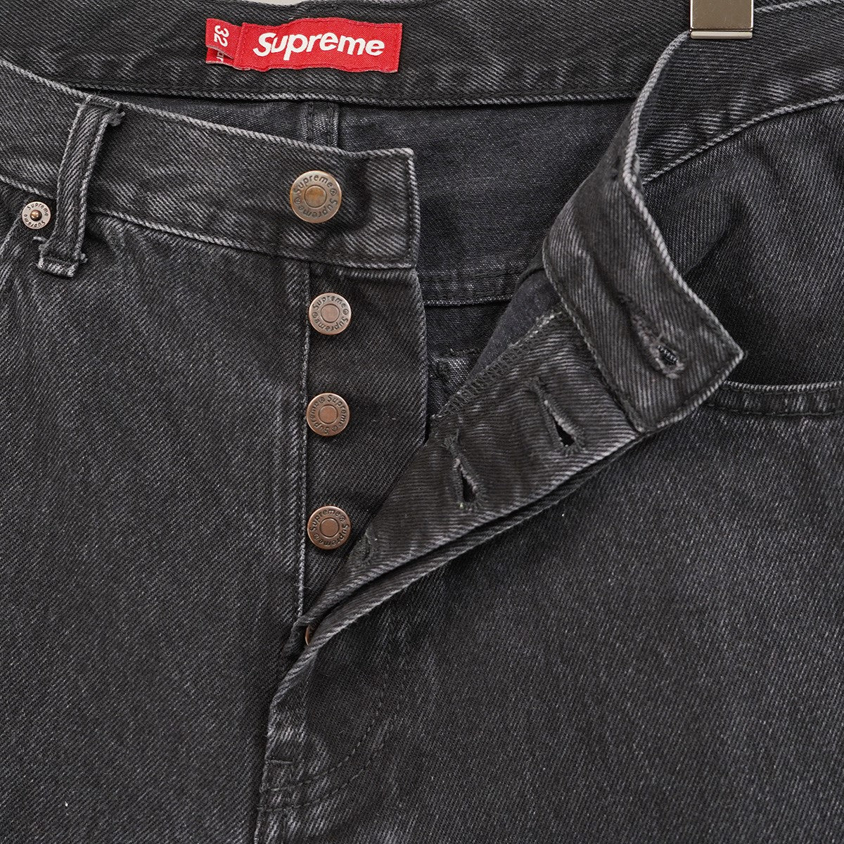 25SS Regular Jeanバック スター パッチ ロゴ ウォッシュド加工 レギュラー ジーンズ デニムパンツ