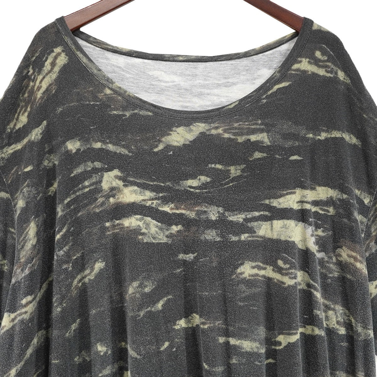24SS Zebra Pattern Cotton／Modal Left Opening Short Sleeve Tコットンモダール混 ゼブラ柄 レフトオープニング ボートネック Tシャツ