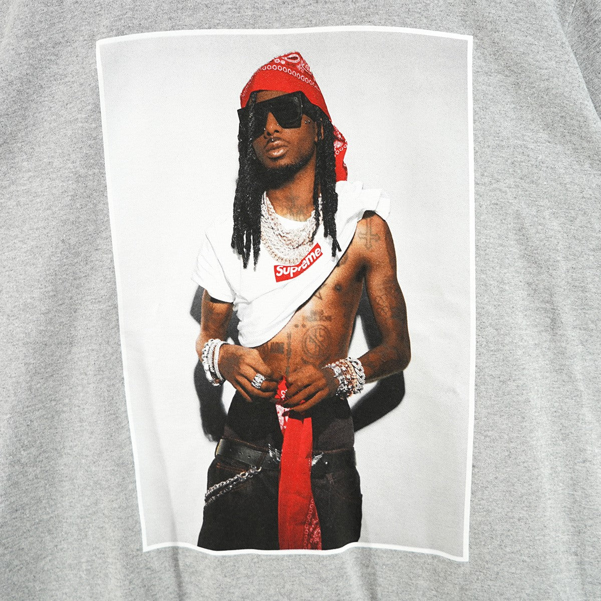 Supreme 25AW Playboi Carti Teeプレイボーイ・カーティ ボックスロゴ フォト Rap Hiphop ラッパー Tシャツ 古着・中古-2枚目のアイテム画像