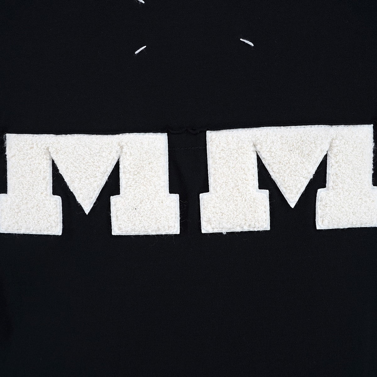 Maison Margiela 20AW Spliced MM ロゴ Tシャツ4ステッチ パイルパッチ サガラ刺繍 フットボールヨーク Tシャツ 古着・中古-4枚目のアイテム画像