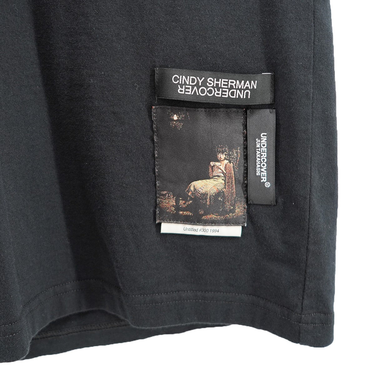 UNDERCOVER 26AW Cindy Sherman CindyネームTEEシンディシャーマン ロゴ パッチ Tシャツ 古着・中古-2枚目のアイテム画像
