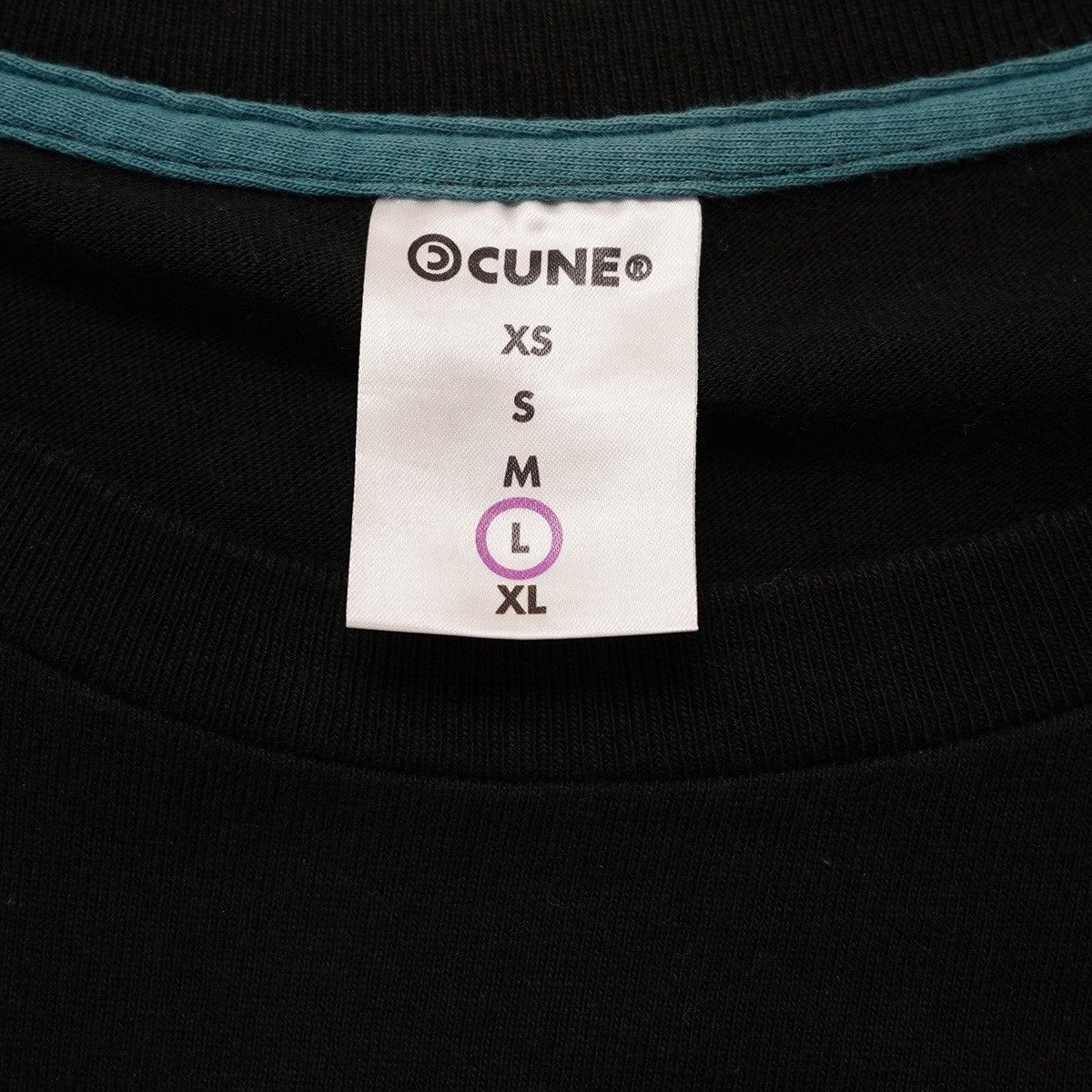 CUNE ONLINE STORE 3．0T-SHIRTSサウナスタッフ ロゴ Tシャツ