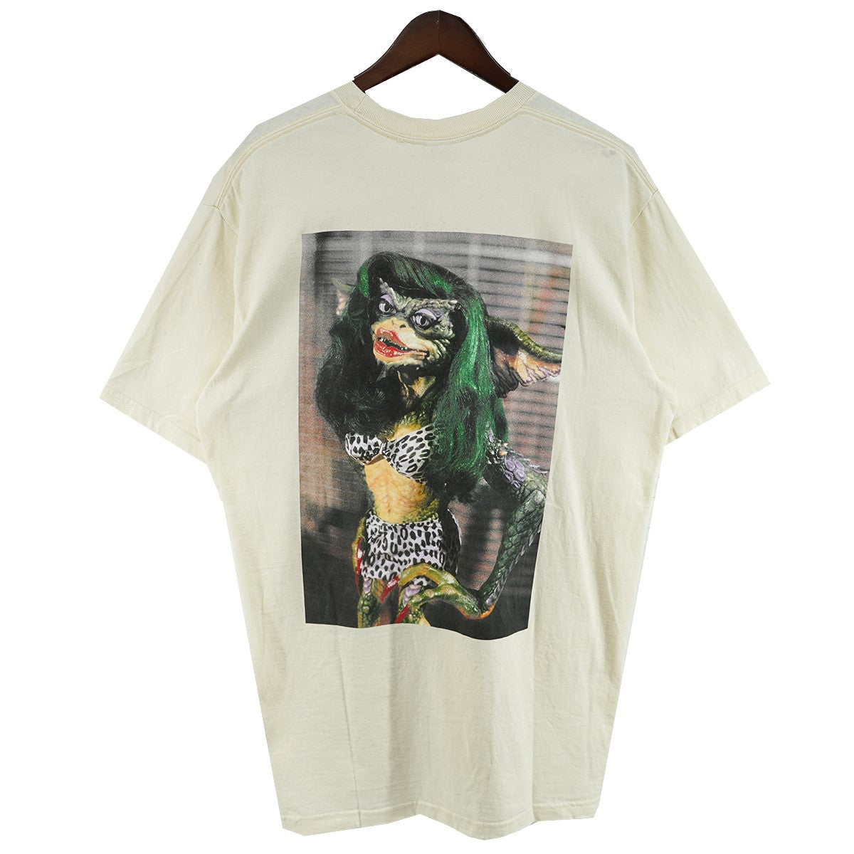 Supreme 22AW Greta Teeグレムリン Gremlins グレタ フォトプリント カレッジ ロゴ Tシャツ 古着・中古-1枚目のアイテム画像