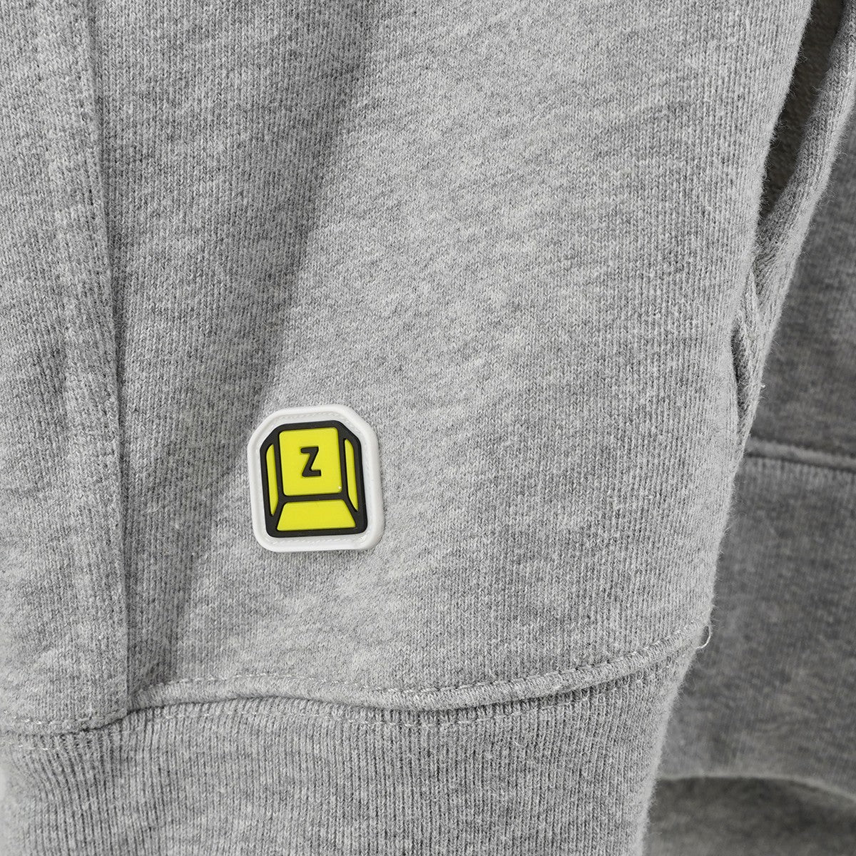 VARSITY EMBROIDERY HOODIEロゴ ヴァーシティ エンブロイダリー パーカー フーディ