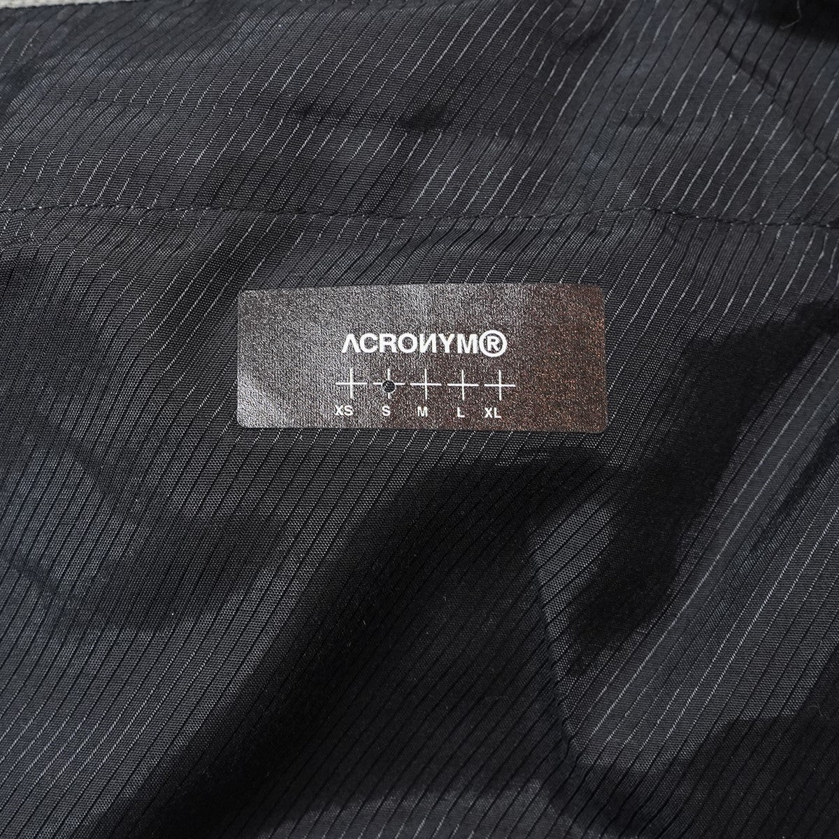 19SS P10A-E Encapsulated Nylon Articulated Cargo Pant2-Wayジップ 多機能8ポケット カラビナループ アーティキュレーテッド カーゴ パンツ