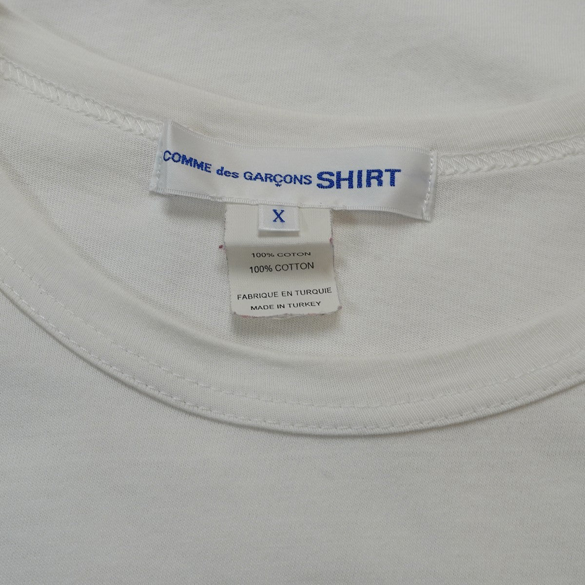 ロゴ Tシャツ