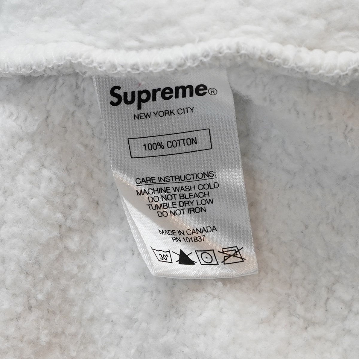 Supreme(シュプリーム) 20AW Pearl Hooded Sweatshirt真珠の耳飾りの