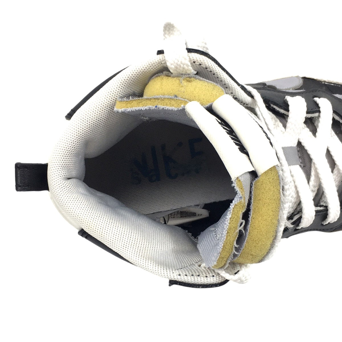 NIKE BLAZER MID  ナイキ ブレーザーミッド スニーカー シューズ 靴