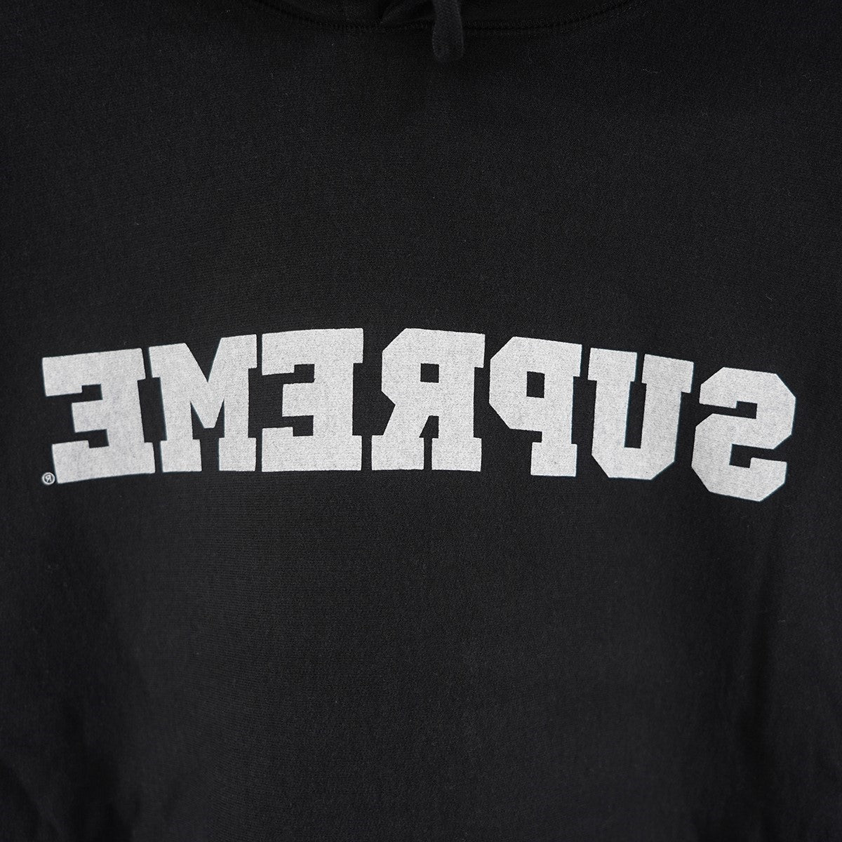 Supreme 25SS Reverse Hooded Sweatshirtリバース ロゴ フーデッドスウェットシャツ パーカー 古着・中古-3枚目のアイテム画像