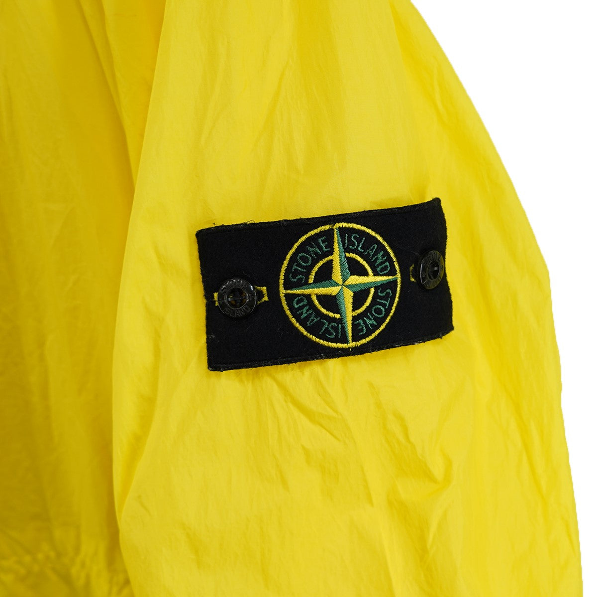 STONE ISLAND 23SS Garment Dyed Crinkle Reps NYロゴパッチ フーデッド ナイロン ジャケット 古着・中古-2枚目のアイテム画像