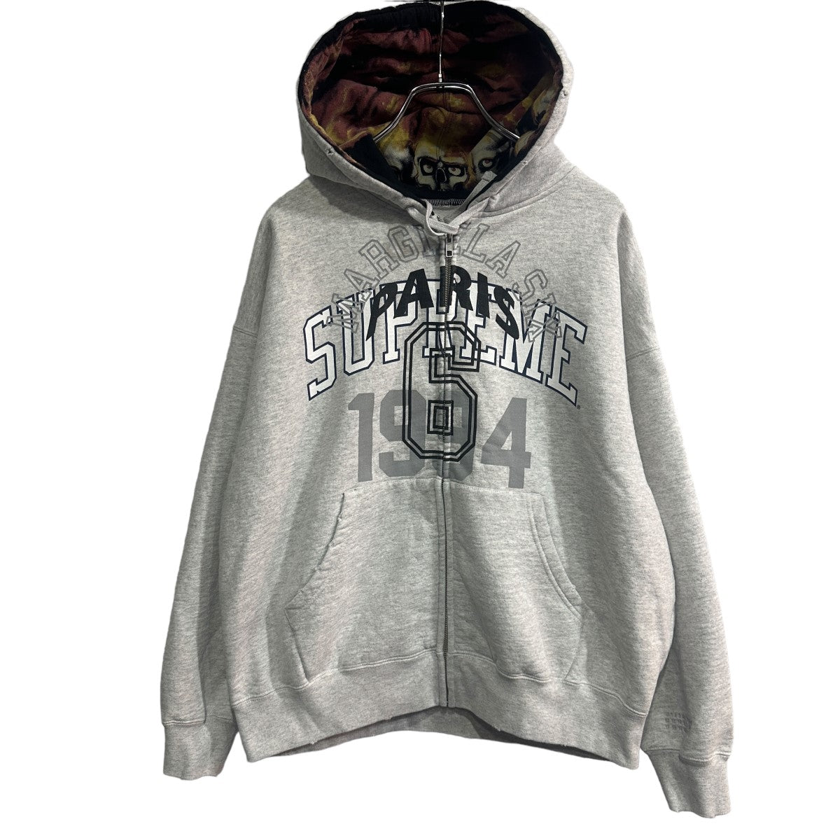 Maison Margiela（メゾンマルジェラ） Supreme x MM6 Maison Margiela シュプリーム エムエム６ メゾン マルジェラの24SS Zip Up Hooded Sweatshirt ジップアップパーカーです。 古着・中古 アイテム