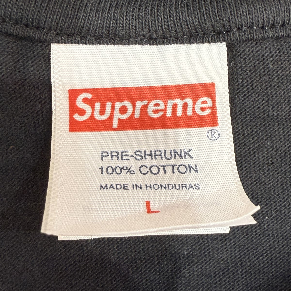 Supreme 古着・中古 シュプリームの24AW／ Drugs Tee ドラッグTシャツです。