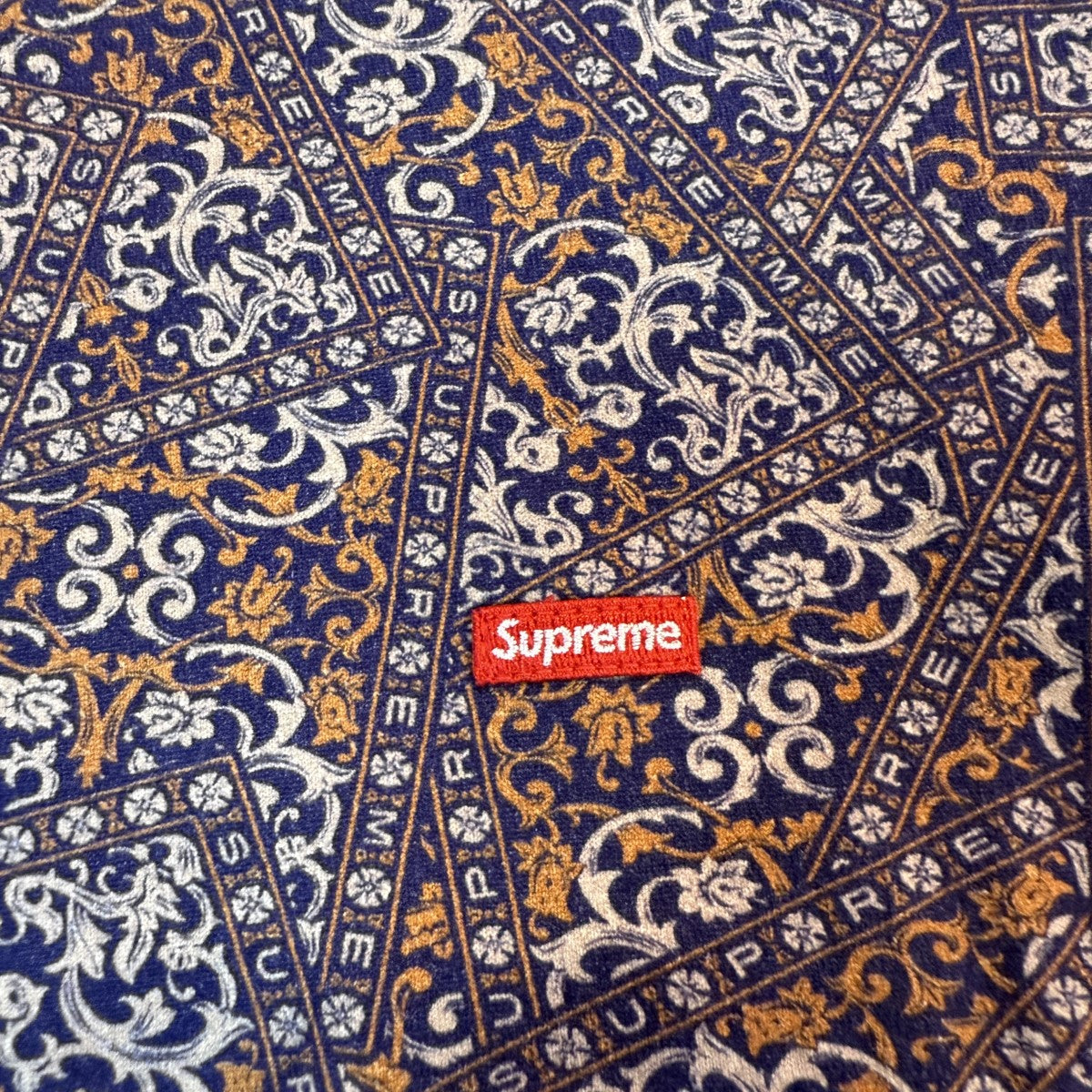 Supreme 21AWSmall Box Tee Navy Floral Cards スモールボックスTシャツ 古着・中古-3枚目のアイテム画像