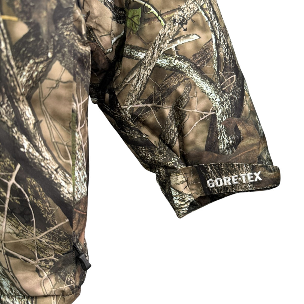 Supreme(シュプリーム) 23FW/Gore-Tex 700 Fill Down Parka ゴアテック