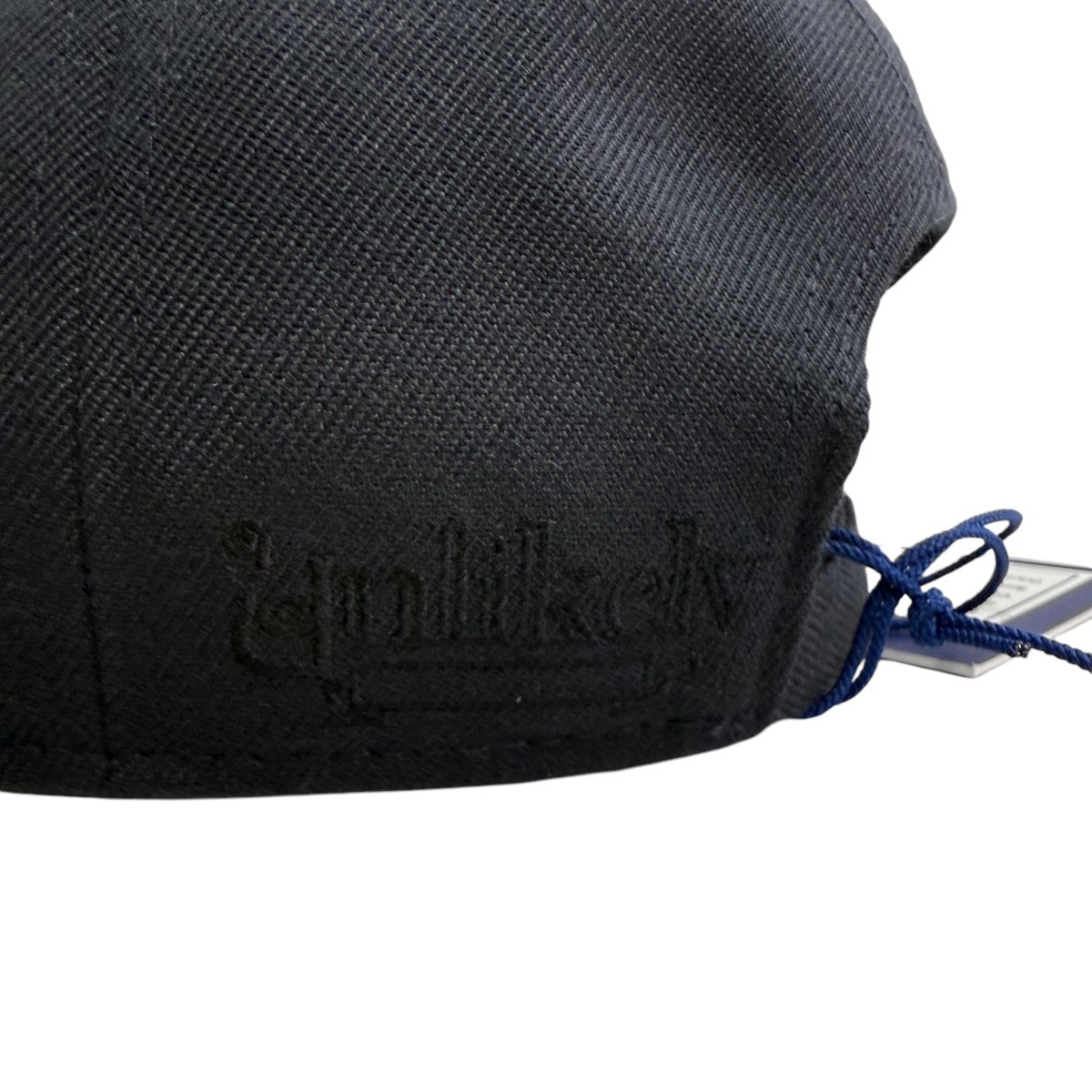 アンライクリー×ネペンテスの24FW／ ポップアップ限定 BASEBALL CAP ベースボールキャップ NU24F-41-0001です。 Unlikely×NEPENTHES NEW YORK ファッション小物 古着・中古アイテム