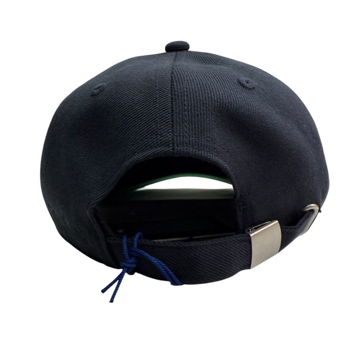 アンライクリー×ネペンテスの24FW／ ポップアップ限定 BASEBALL CAP ベースボールキャップ NU24F-41-0001です。 Unlikely×NEPENTHES NEW YORK ファッション小物 古着・中古アイテム