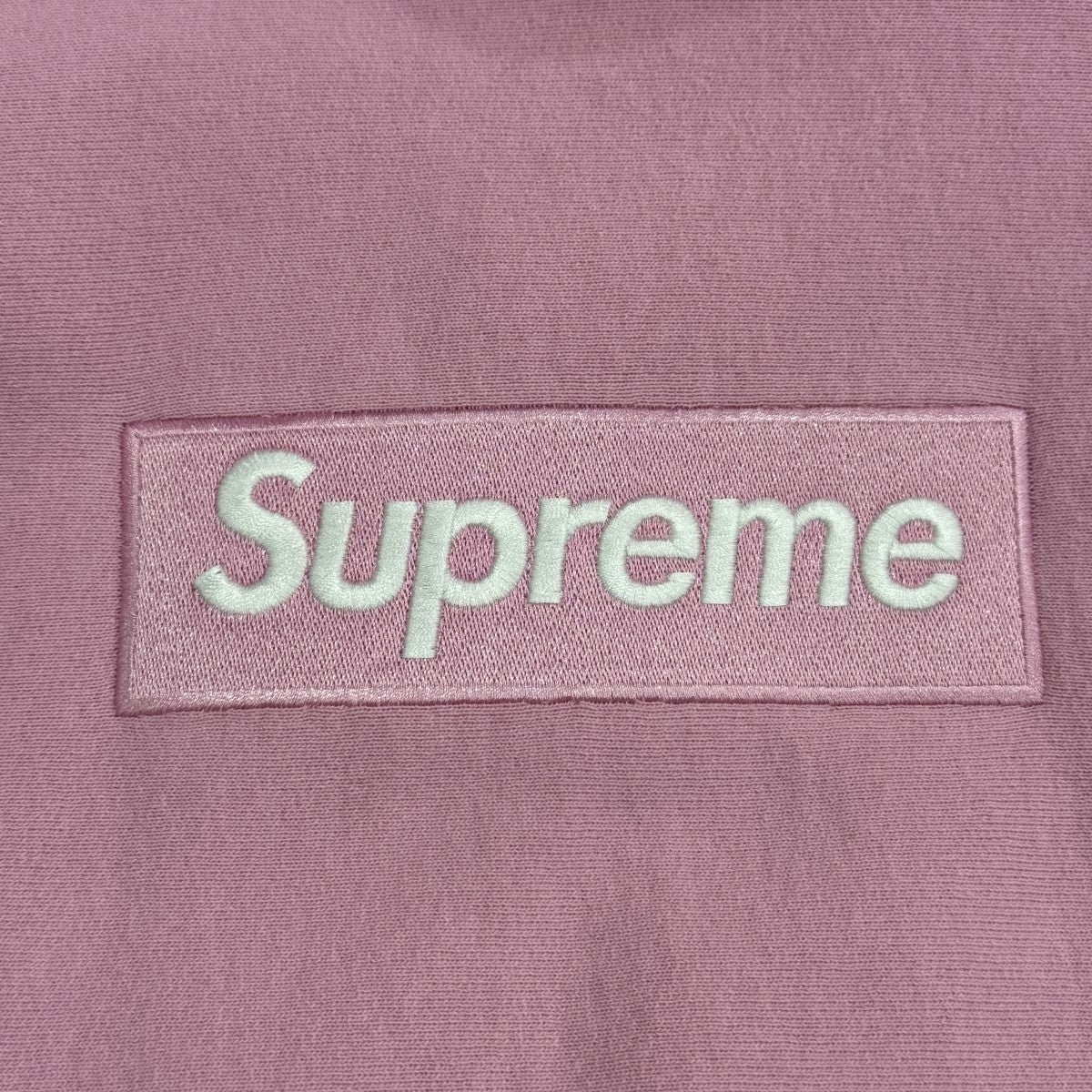 シュプリームの24AW／ Box Logo Hooded Sweatshirt ボックスロゴスウェットパーカーです。 Supreme 古着・中古 トップス アイテム