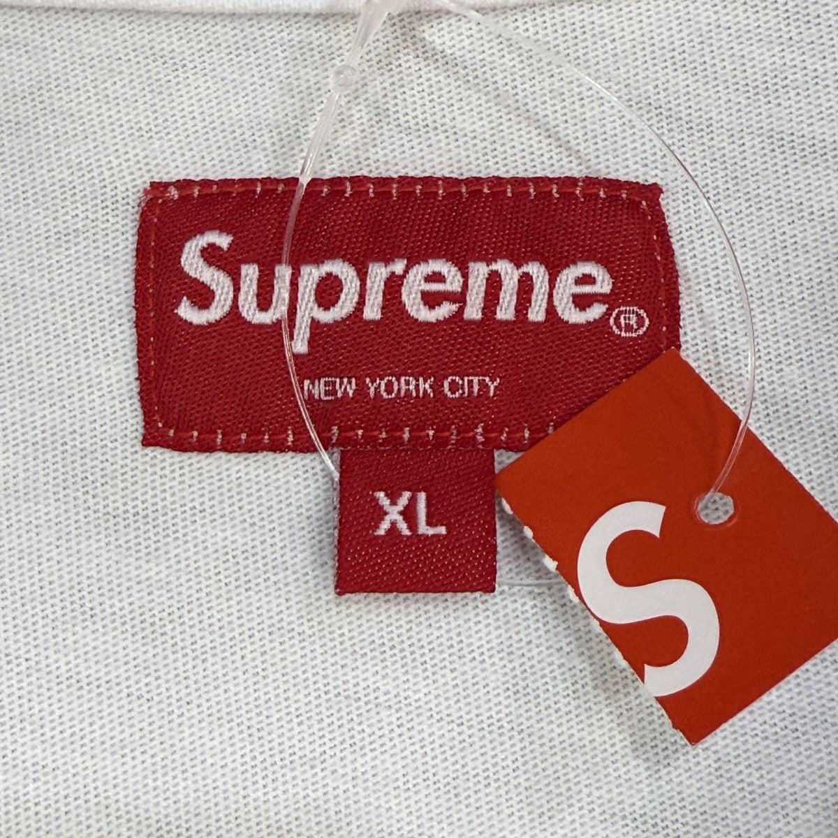 NEWモデル Supreme(シュプリーム) 24AW/Small Box Teeスモールボックスロゴ トップス